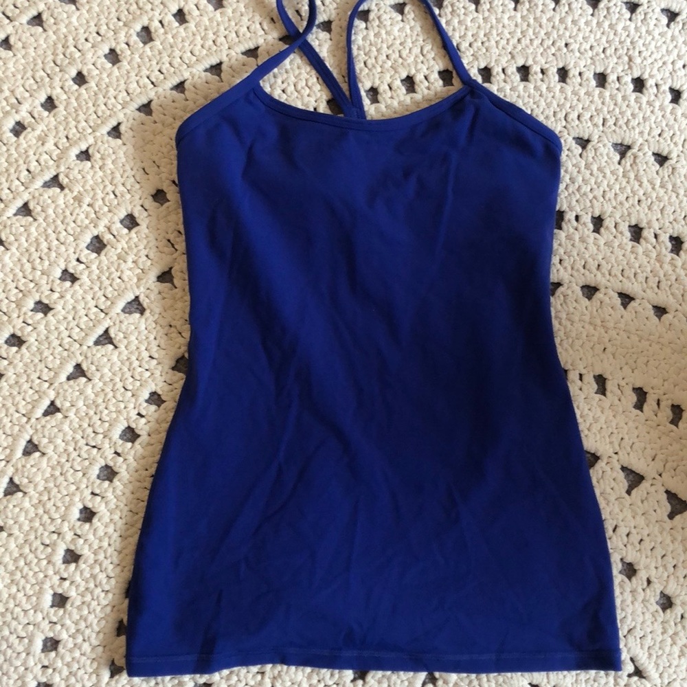 Lululemon tank